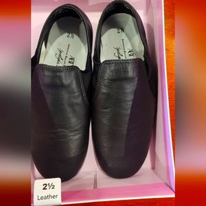 ABT leather jazz dance shoes black kids size 2 1/2 black NEW.